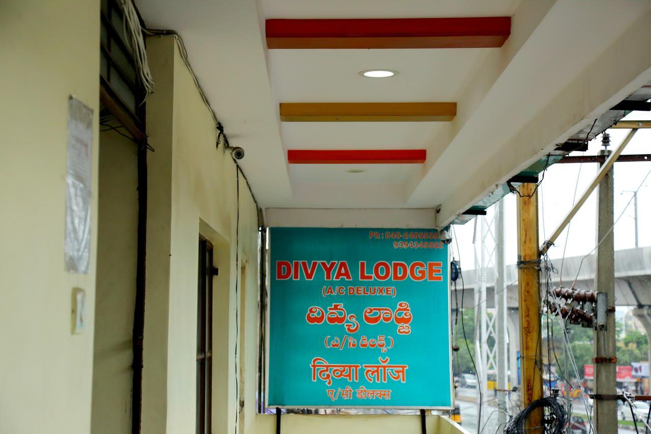 Divya Lodge Haidarábád Kültér fotó