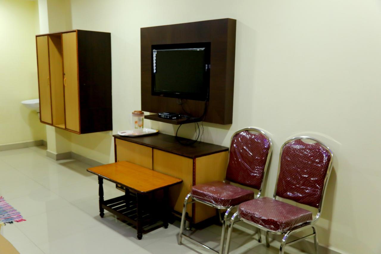 Divya Lodge Haidarábád Kültér fotó